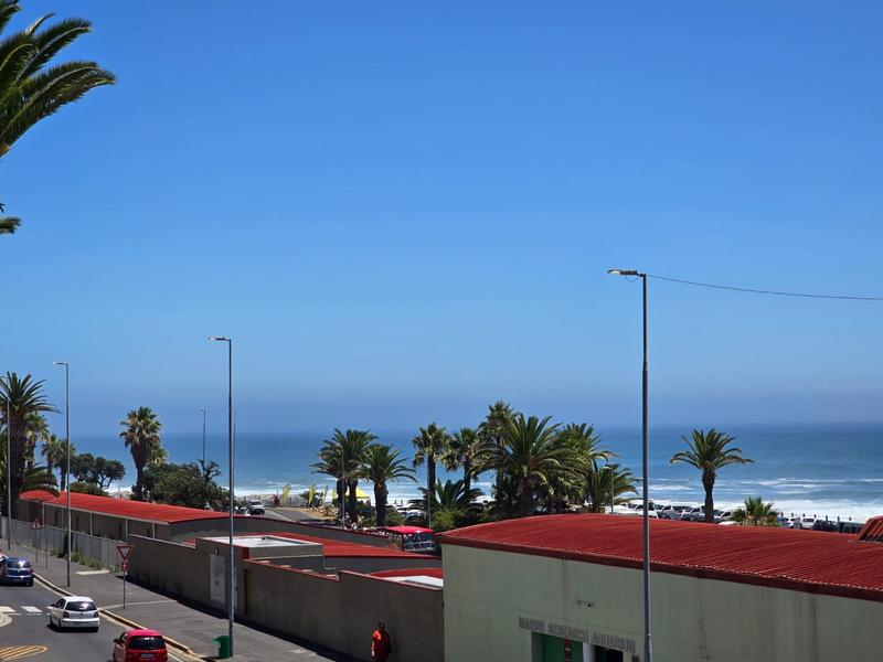 To Let 2 Bedroom Property for Rent in Sea Point Western Cape